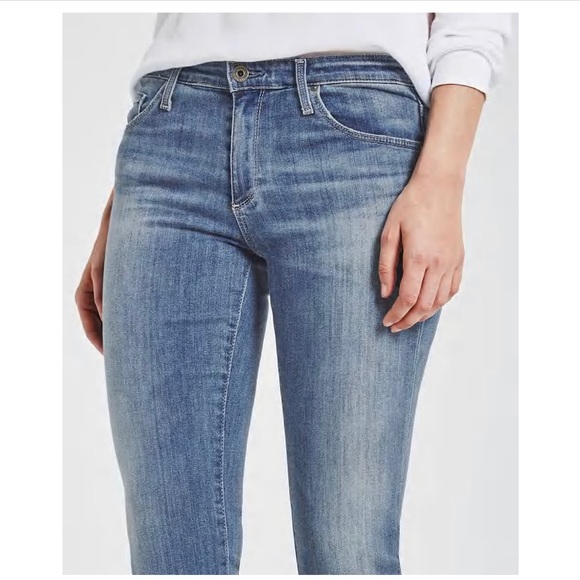 AG jeans - the Harper.  Pre-owned condition. Size 28. - Picture 2 of 9